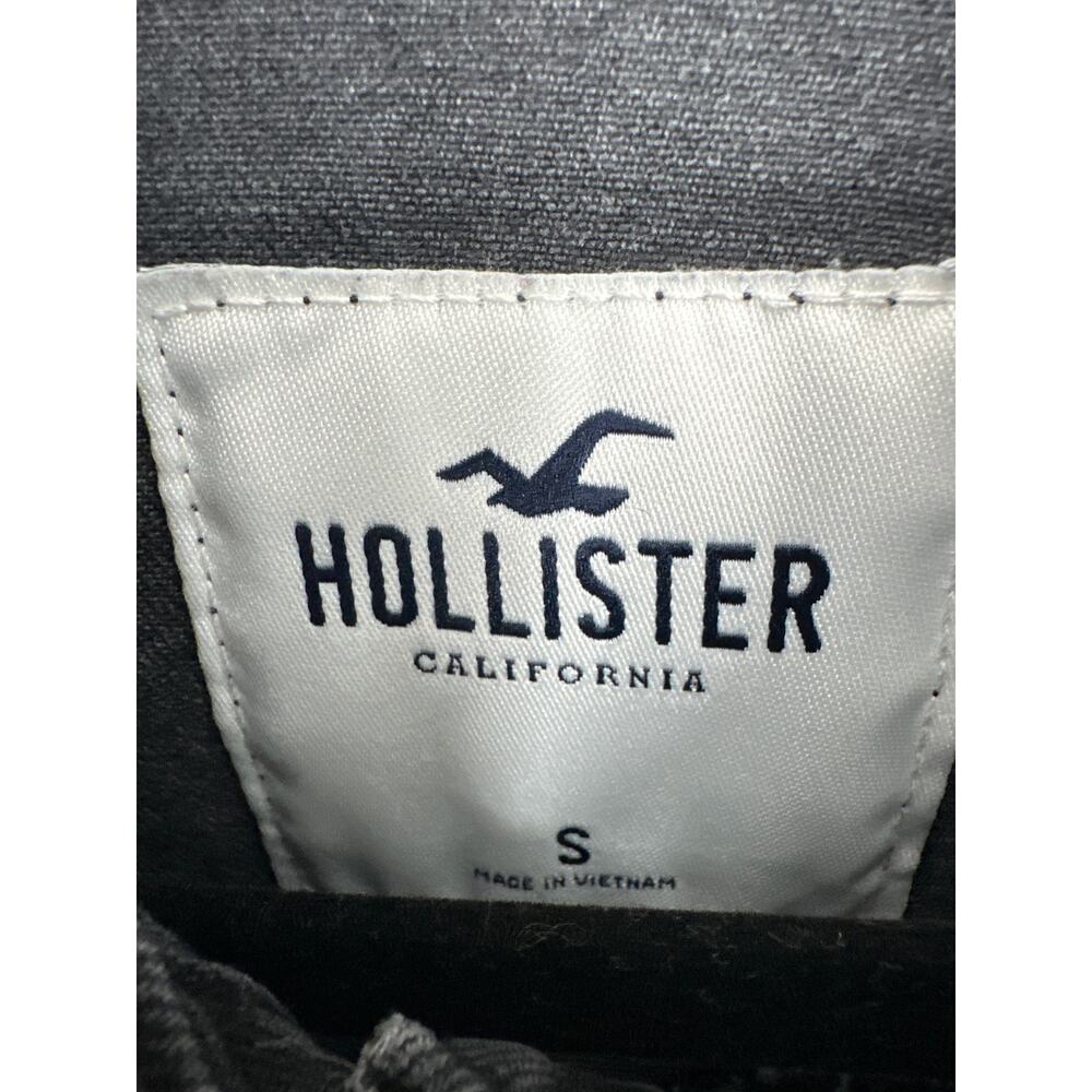 Hollister Denim Jacket Womens Small Black Cropped Button Raw Hem Boho Grunge - Picture 2 of 6